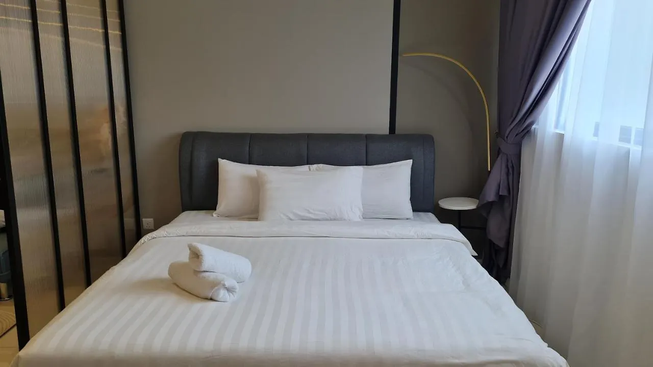 Apartment Chambers Service Suites Klcc By Cozy Stay Kuala Lumpur