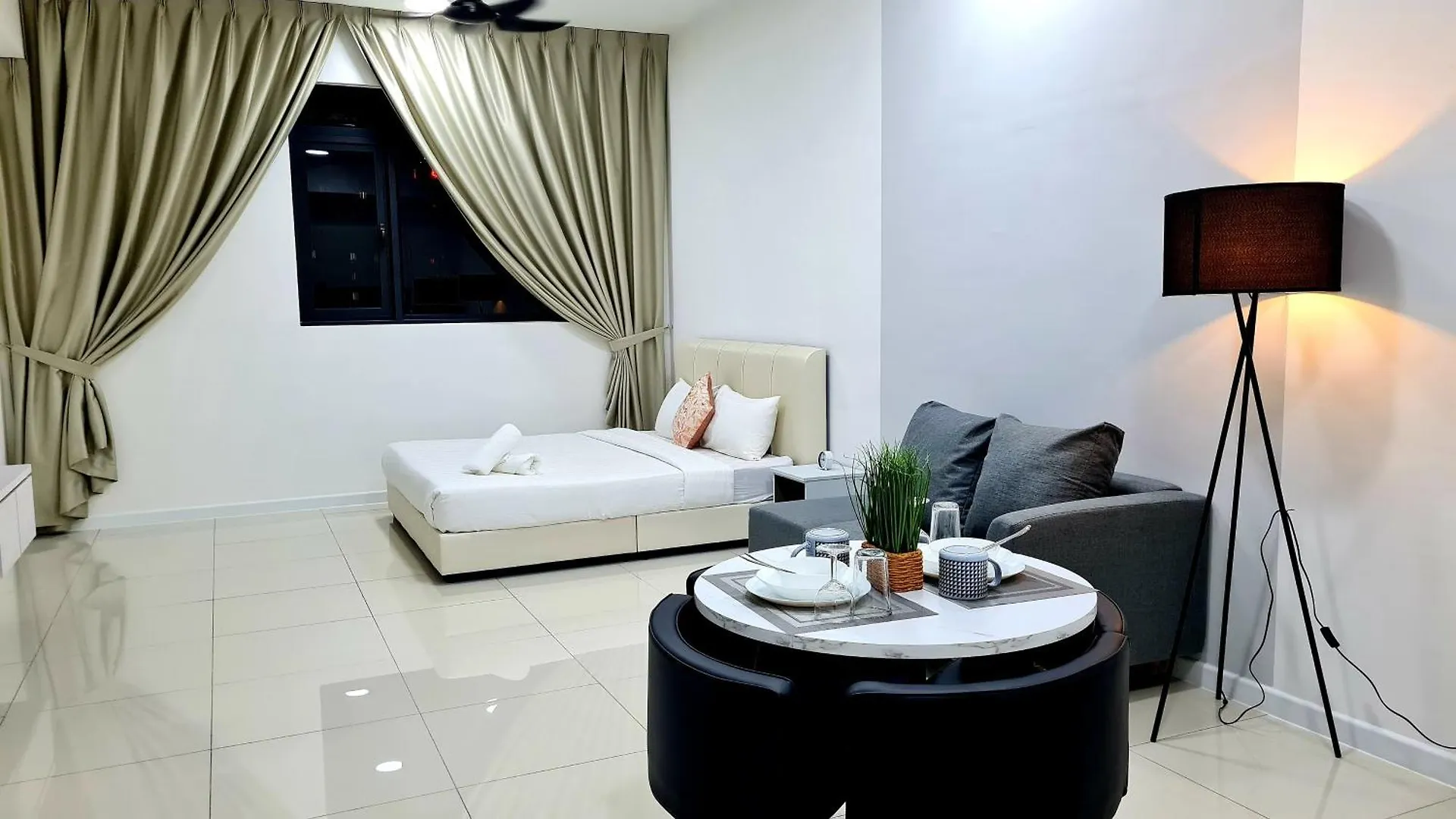 Chambers Service Suites Klcc By Cozy Stay Kuala Lumpur Malaysia